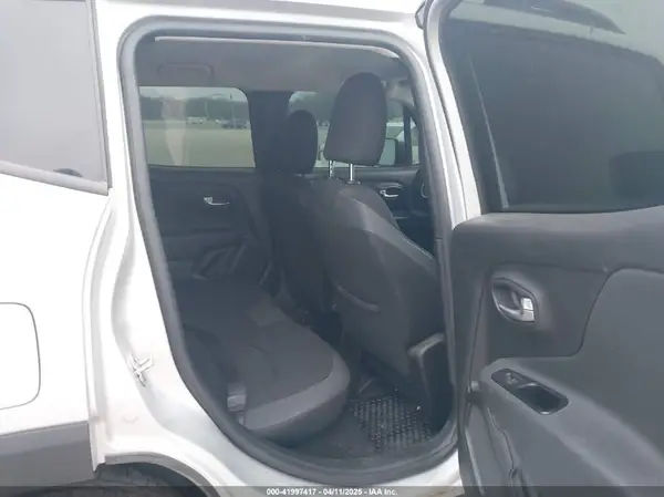 ZACNJABB5LPL18831 2020 JEEP RENEGADE - Image 8