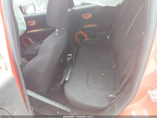ZACNJABB6LPL11581 2020 JEEP RENEGADE - Image 8