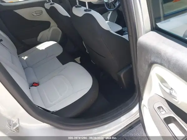 ZACNJABB6LPL23486 2020 JEEP RENEGADE - Image 8
