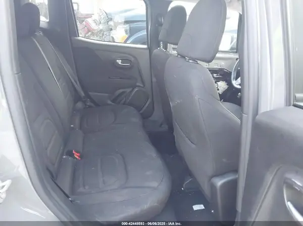 ZACNJABB6LPL85065 2020 JEEP RENEGADE - Image 8