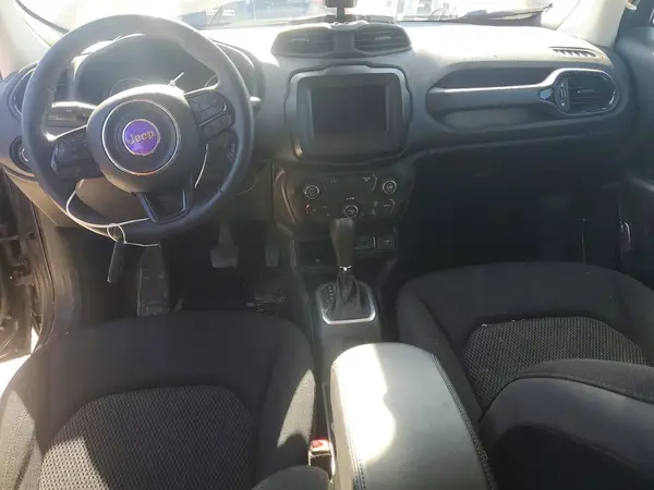 ZACNJABB7KPK18129 2019 JEEP RENEGADE - Image 8