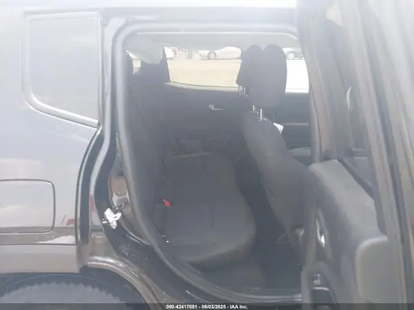 ZACNJABB7KPK71297 2019 JEEP RENEGADE - Image 8