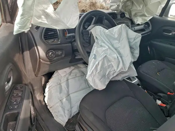 ZACNJABB7LPL49868 2020 JEEP RENEGADE - Image 8