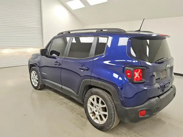 ZACNJABB7LPL62300 2020 JEEP RENEGADE - Image 2