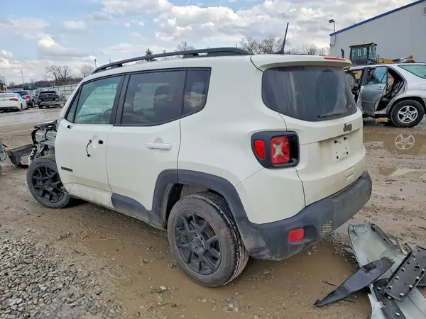ZACNJABB7LPL67786 2020 JEEP RENEGADE - Image 2