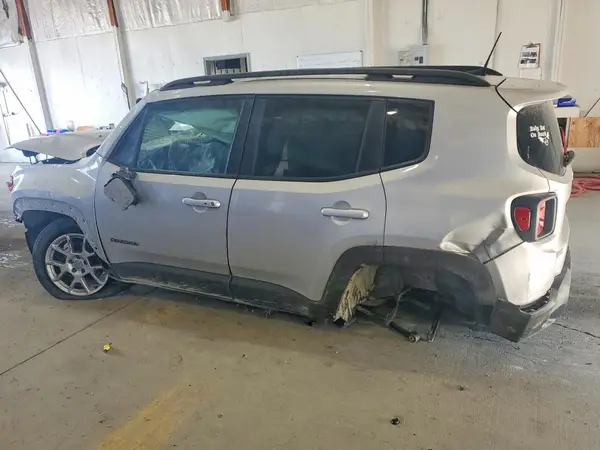 ZACNJABB8KPJ75050 2019 JEEP RENEGADE - Image 2