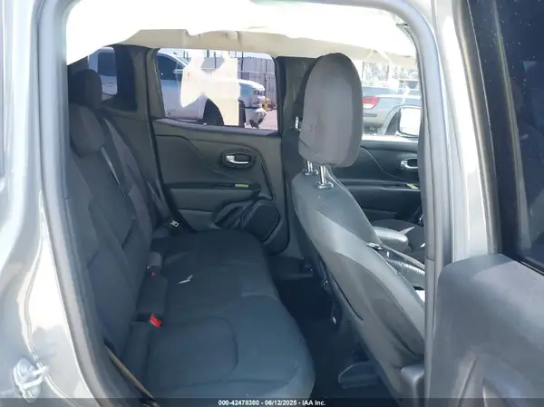 ZACNJABB8LPL31928 2020 JEEP RENEGADE - Image 8