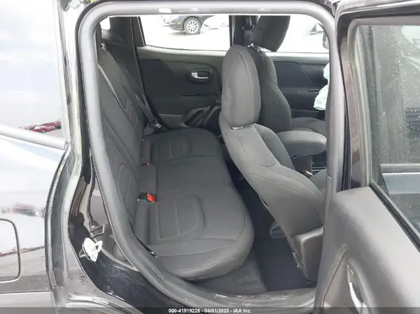 ZACNJABB8LPL44436 2020 JEEP RENEGADE - Image 8