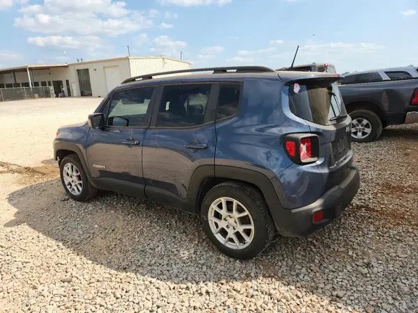 ZACNJABB8LPL92048 2020 JEEP RENEGADE - Image 2