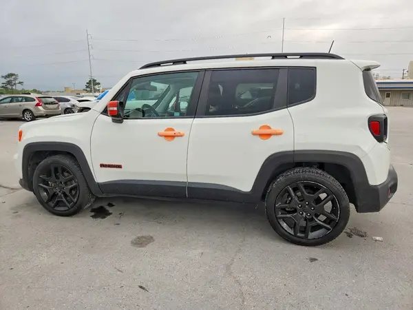 ZACNJABB8LPL96522 2020 JEEP RENEGADE - Image 2