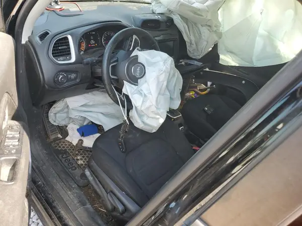 ZACNJABB9KPK81877 2019 JEEP RENEGADE - Image 8