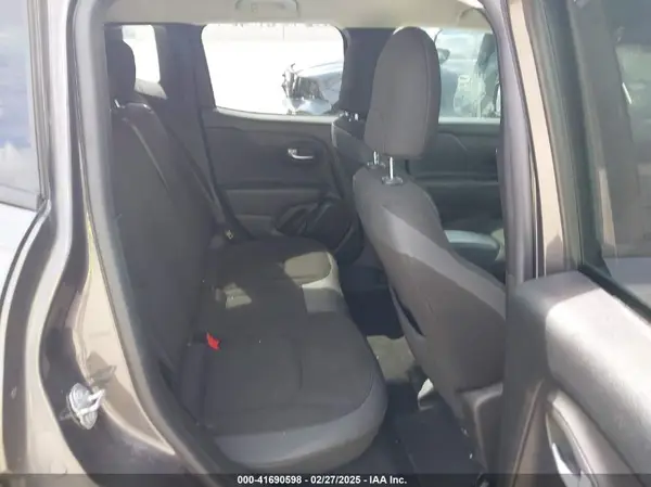 ZACNJABB9LPL30884 2020 JEEP RENEGADE - Image 8