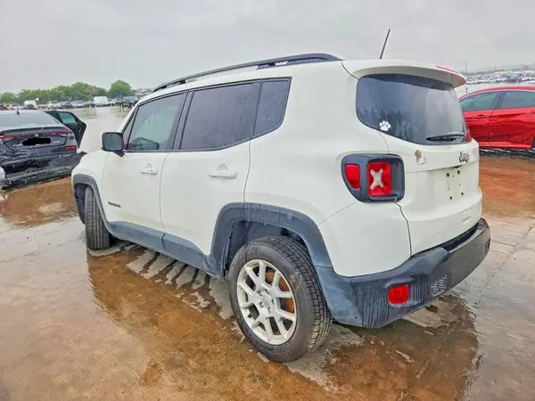ZACNJABB9LPL81897 2020 JEEP RENEGADE - Image 2