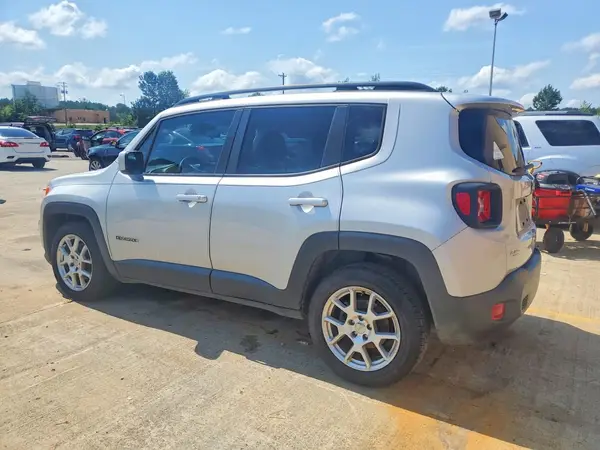 ZACNJABB9LPL88932 2020 JEEP RENEGADE - Image 2