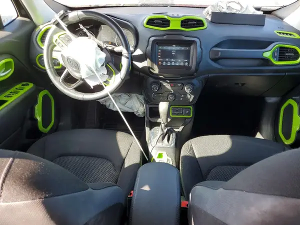 ZACNJABBXKPK48421 2019 JEEP RENEGADE - Image 8