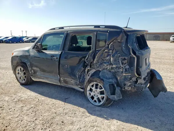 ZACNJABBXKPK70922 2019 JEEP RENEGADE - Image 2