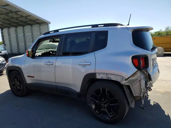ZACNJABBXLPL71878 2020 JEEP RENEGADE - Image 2