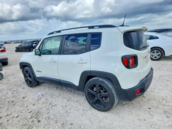 ZACNJABBXLPL73811 2020 JEEP RENEGADE - Image 2