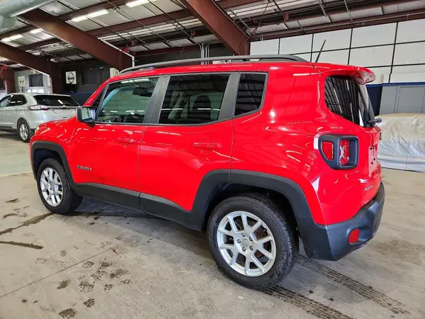 ZACNJBA18LPL21608 2020 JEEP RENEGADE - Image 2