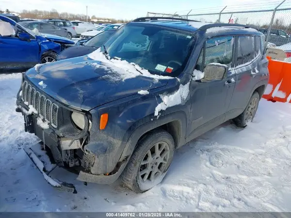 ZACNJBA18LPL31703 2020 JEEP RENEGADE - Image 2