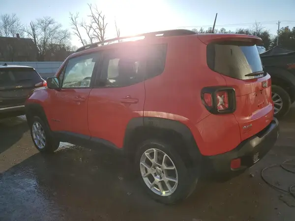 ZACNJBAB0KPJ97017 2019 JEEP RENEGADE - Image 2