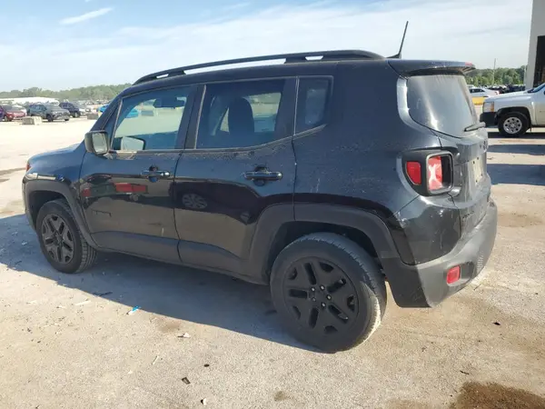ZACNJBAB0KPK38617 2019 JEEP RENEGADE - Image 2
