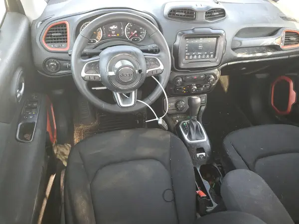ZACNJBAB0KPK38617 2019 JEEP RENEGADE - Image 8