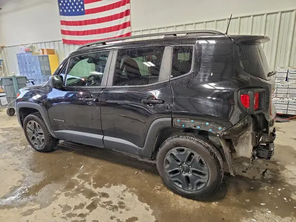 ZACNJBAB0LPL30036 2020 JEEP RENEGADE - Image 2