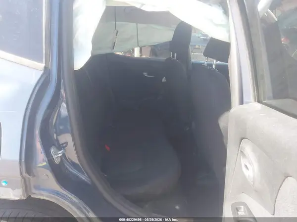 ZACNJBAB0LPL81312 2020 JEEP RENEGADE - Image 8