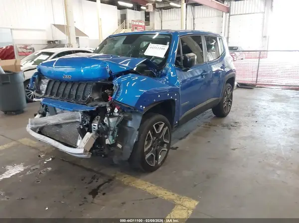 ZACNJBAB0LPL94321 2020 JEEP RENEGADE - Image 2