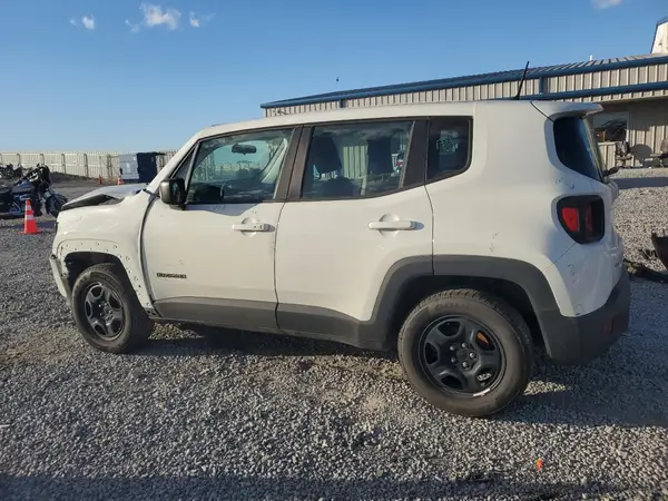 ZACNJBAB1LPL19028 2020 JEEP RENEGADE - Image 2