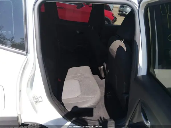 ZACNJBAB1LPL64745 2020 JEEP RENEGADE - Image 8