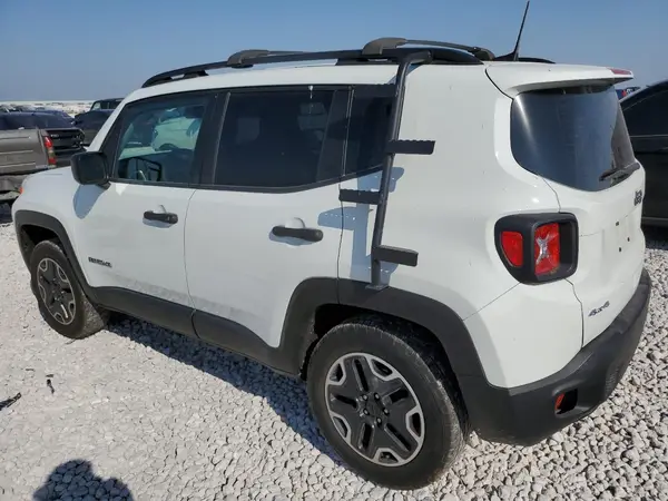 ZACNJBAB2KPK02895 2019 JEEP RENEGADE - Image 2