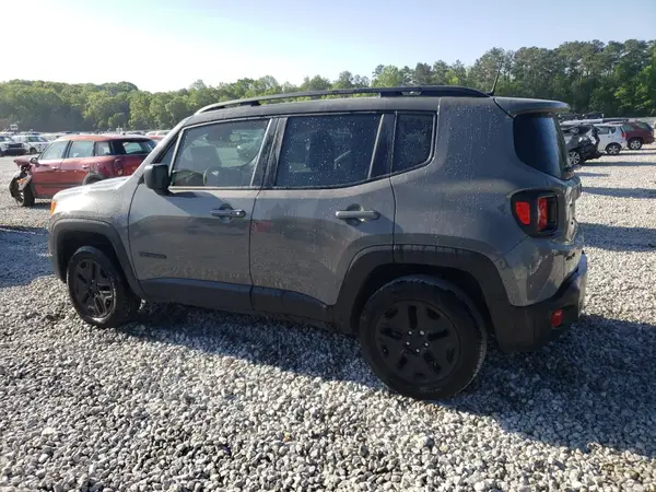 ZACNJBAB2KPK55967 2019 JEEP RENEGADE - Image 2