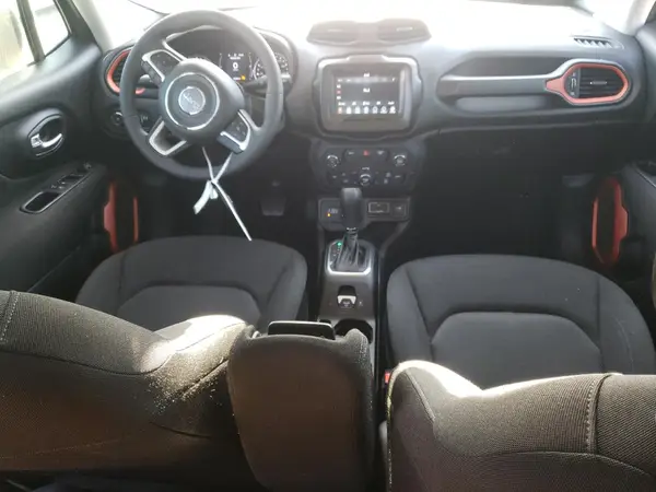 ZACNJBAB2KPK55967 2019 JEEP RENEGADE - Image 8
