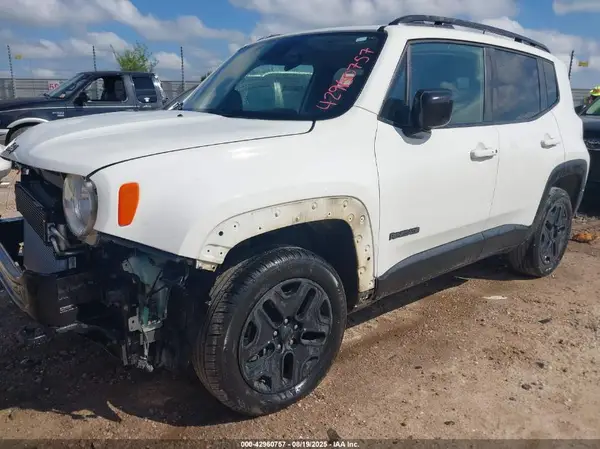 ZACNJBAB2LPK91594 2020 JEEP RENEGADE - Image 2