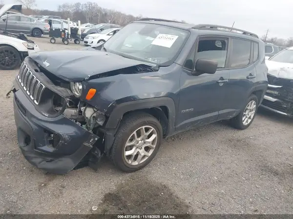 ZACNJBAB2LPL39465 2020 JEEP RENEGADE - Image 2
