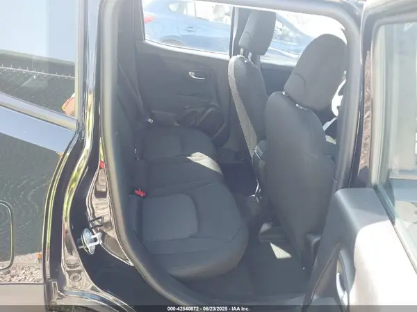 ZACNJBAB2LPL42818 2020 JEEP RENEGADE - Image 8