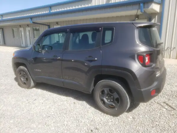 ZACNJBAB2LPL47422 2020 JEEP RENEGADE - Image 2