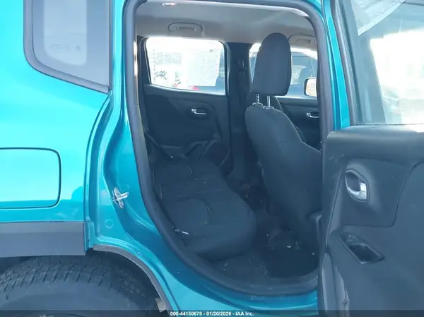 ZACNJBAB2LPL97527 2020 JEEP RENEGADE - Image 8