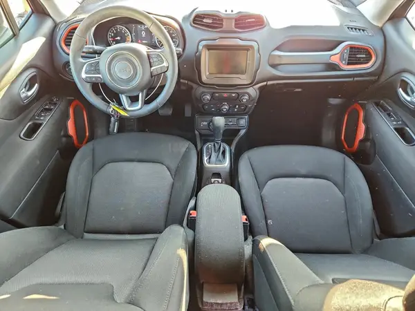 ZACNJBAB3KPK19592 2019 JEEP RENEGADE - Image 8