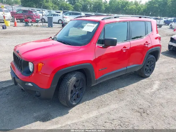 ZACNJBAB3KPK72566 2019 JEEP RENEGADE - Image 2