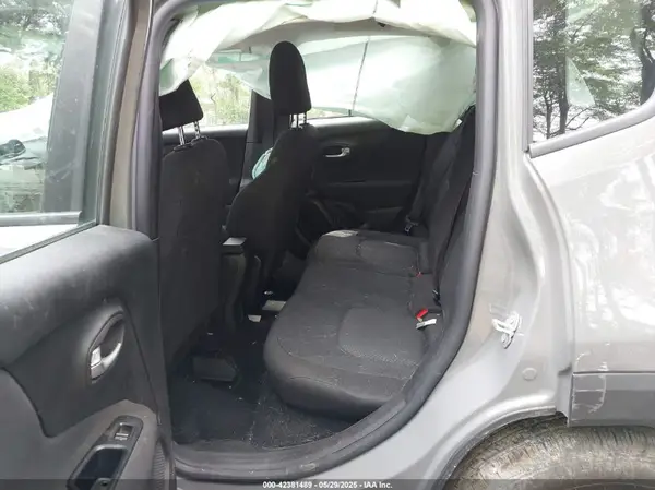 ZACNJBAB3LPL87508 2020 JEEP RENEGADE - Image 8
