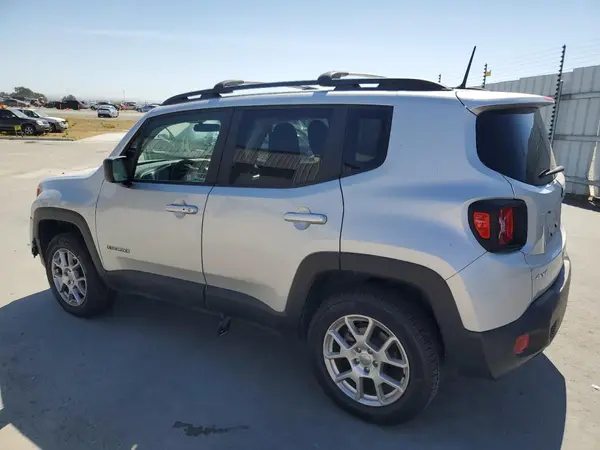 ZACNJBAB4KPJ76333 2019 JEEP RENEGADE - Image 2