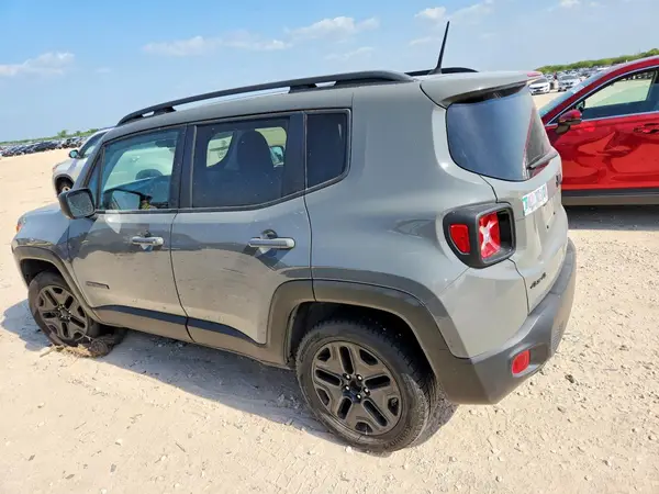 ZACNJBAB4LPK92925 2020 JEEP RENEGADE - Image 2