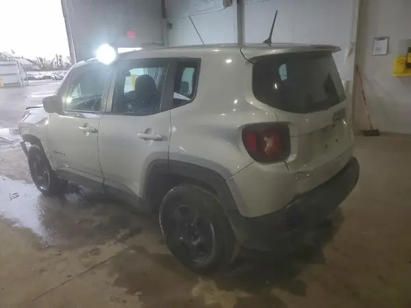 ZACNJBAB4LPL20514 2020 JEEP RENEGADE - Image 2