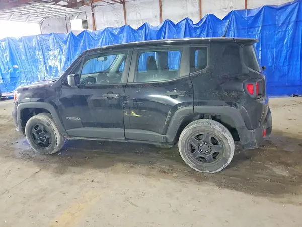 ZACNJBAB4LPL26118 2020 JEEP RENEGADE - Image 2