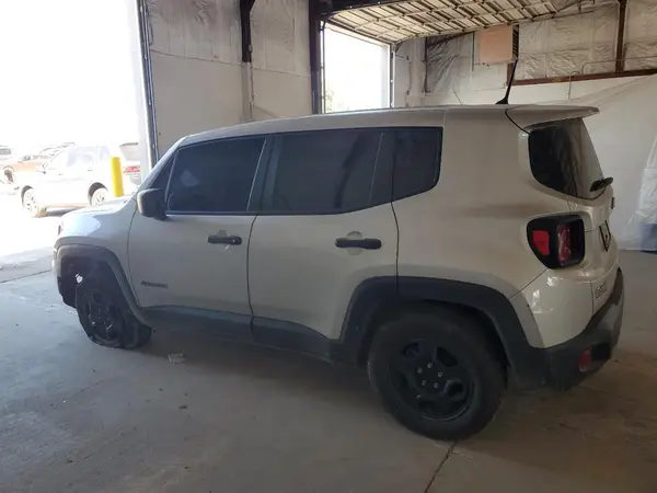 ZACNJBAB4LPL33201 2020 JEEP RENEGADE - Image 2