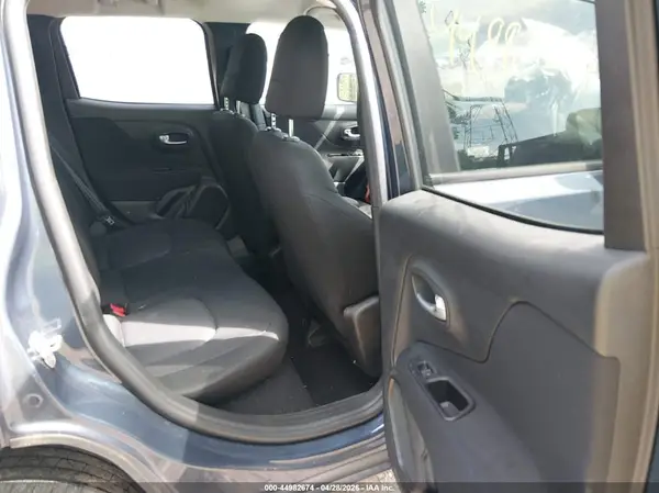 ZACNJBAB4LPL36003 2020 JEEP RENEGADE - Image 8