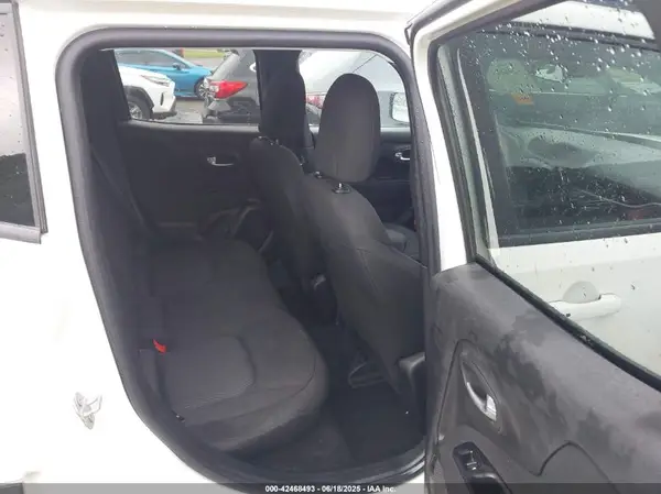 ZACNJBAB4LPL39273 2020 JEEP RENEGADE - Image 8